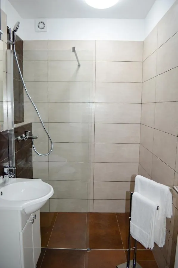 Armanda Rooms Split Apartment
