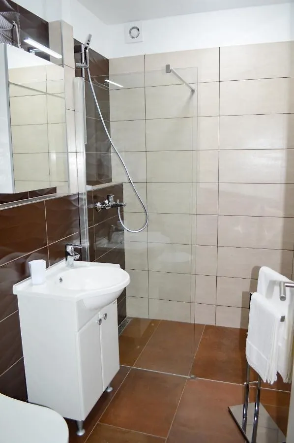 Armanda Rooms Split 0*,  Croatia